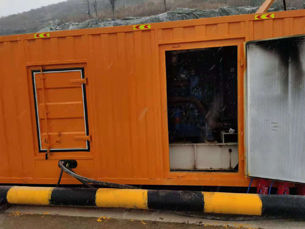 重庆发电车出租-应急柴油发电机组选什么样的比较好?